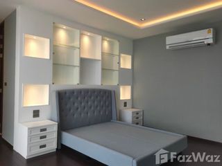 Haus zum Kauf mit 4 Zimmer in Lat Phrao, Bangkok
