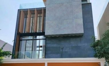 For sale 4 bedrooms house in Lat Phrao, Bangkok