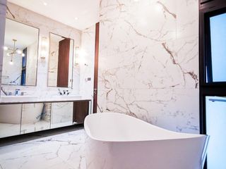 Haus zum Kauf mit 4 Zimmer in Lat Phrao, Bangkok