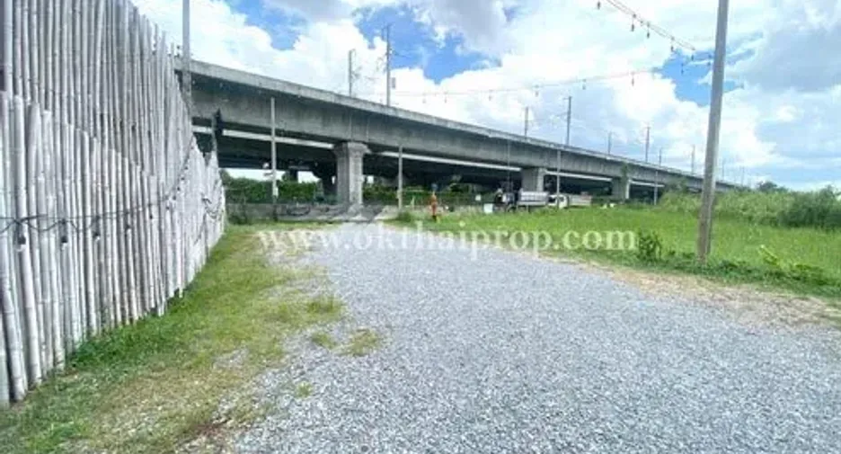 出售 土地 在 Bang Kruai, Nonthaburi