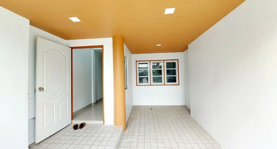 For sale 2 bedrooms townhouse in Nong Chok, Bangkok