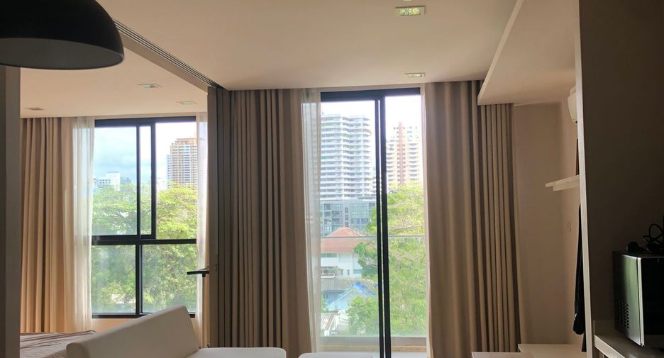 For sale 1 bed condo in Khlong Toei, Bangkok