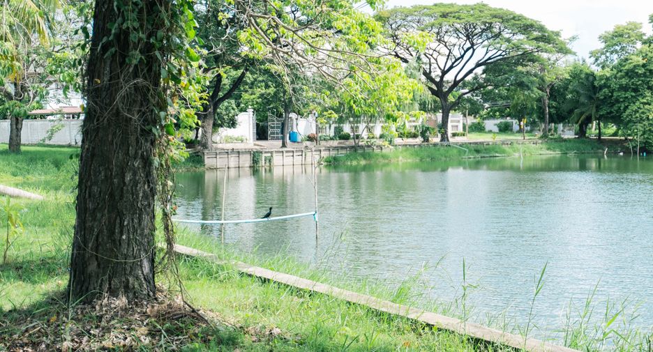 For sale land in Bang Khae, Bangkok