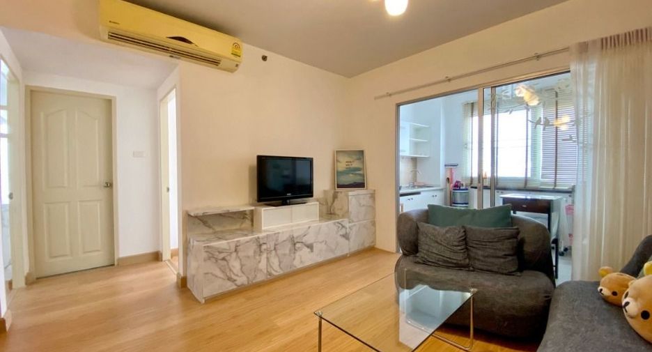 For sale 2 bedrooms condo in Bang Phlat, Bangkok