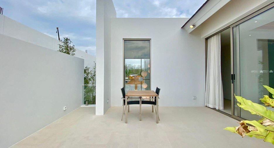 For sale 3 bedrooms villa in Thalang, Phuket