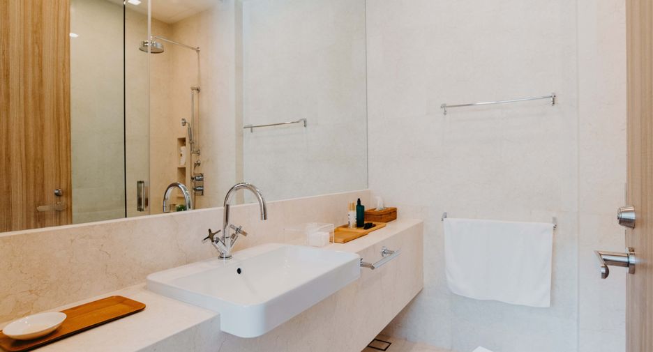 For sale 3 bedrooms condo in Thalang, Phuket