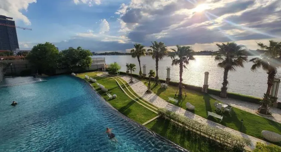 For rent 2 bedrooms condo in Mueang Nonthaburi, Nonthaburi