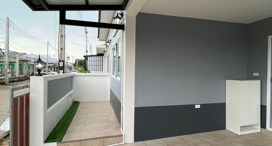 For rent 2 bedrooms house in Mueang Phuket, Phuket