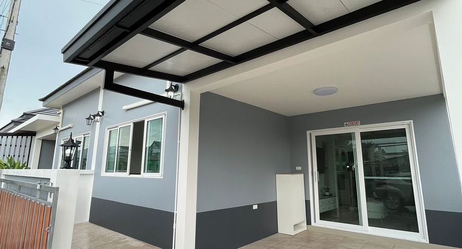 For rent 2 bedrooms house in Mueang Phuket, Phuket