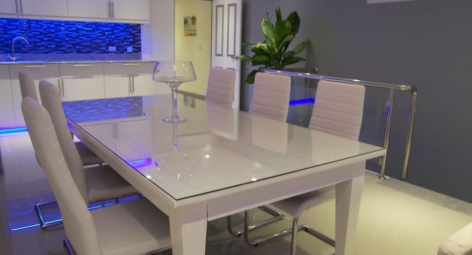 For rent 3 bedrooms condo in Kathu, Phuket