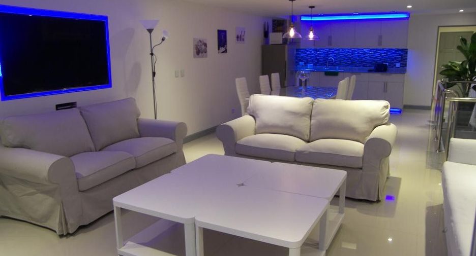 For rent 3 bedrooms condo in Kathu, Phuket