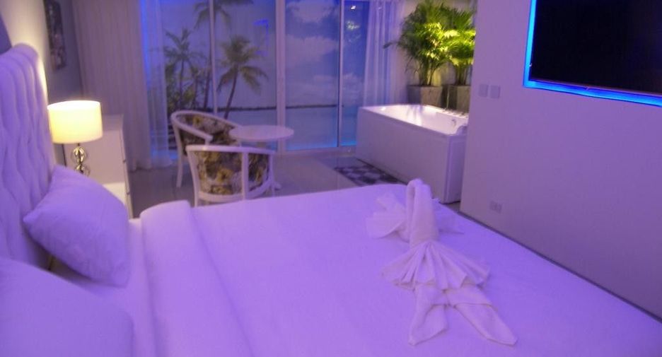 For rent 3 bedrooms condo in Kathu, Phuket