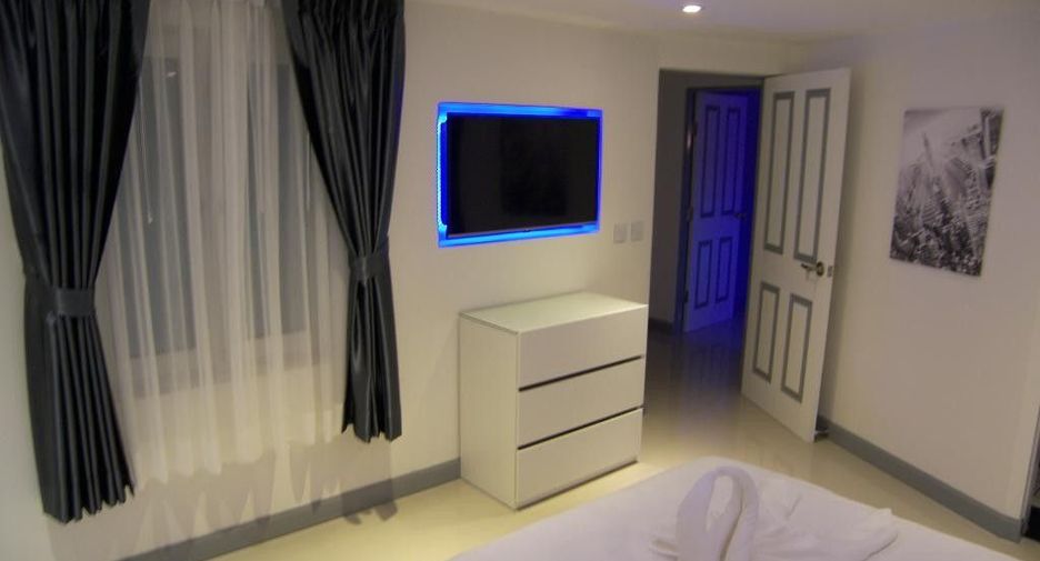 For rent 3 bedrooms condo in Kathu, Phuket