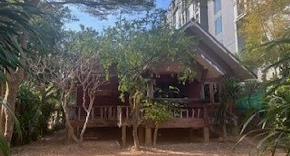 Terreno en venta en Si Racha, Chonburi
