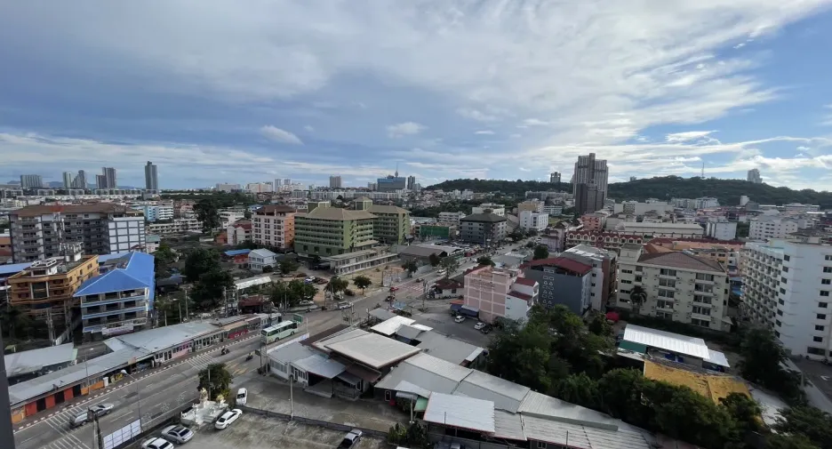 出售 1 卧室 公寓 在 Bang Lamung, Chon Buri