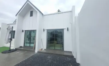 Casa en alquiler de 3 habitaciones en Thalang, Phuket