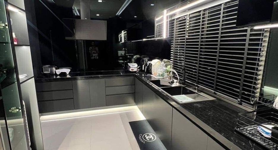 Casa en venta de 5 habitaciones en Bueng Kum, Bangkok