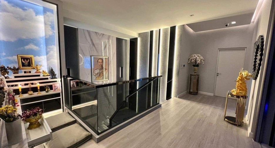 Casa en venta de 5 habitaciones en Bueng Kum, Bangkok