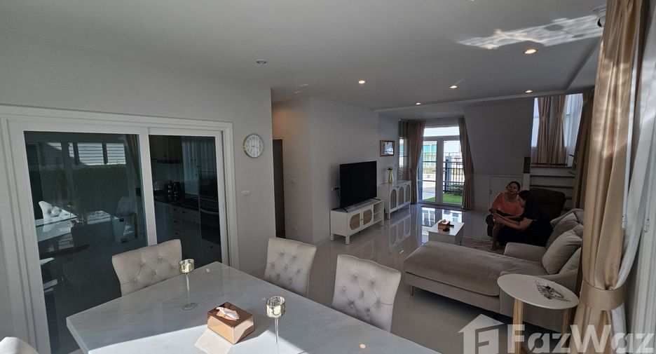 For sale 4 bedrooms house in Thalang, Phuket