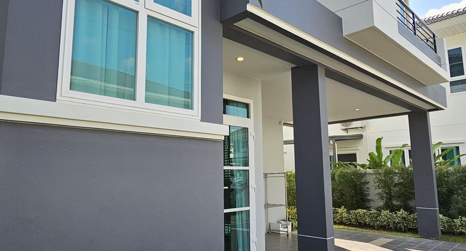 For sale 4 bedrooms house in Thalang, Phuket