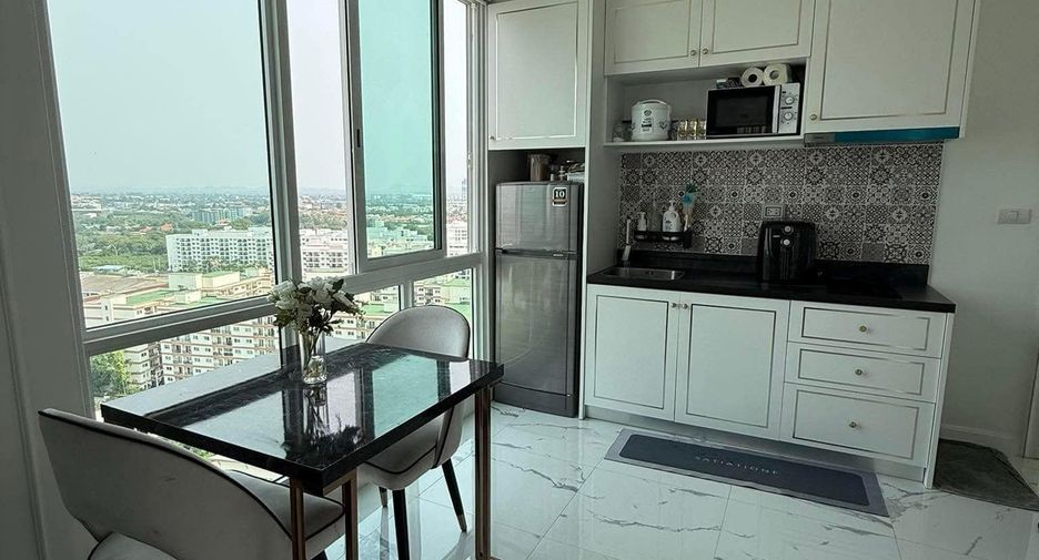 For sale 1 bed condo in Bang Lamung, Chonburi