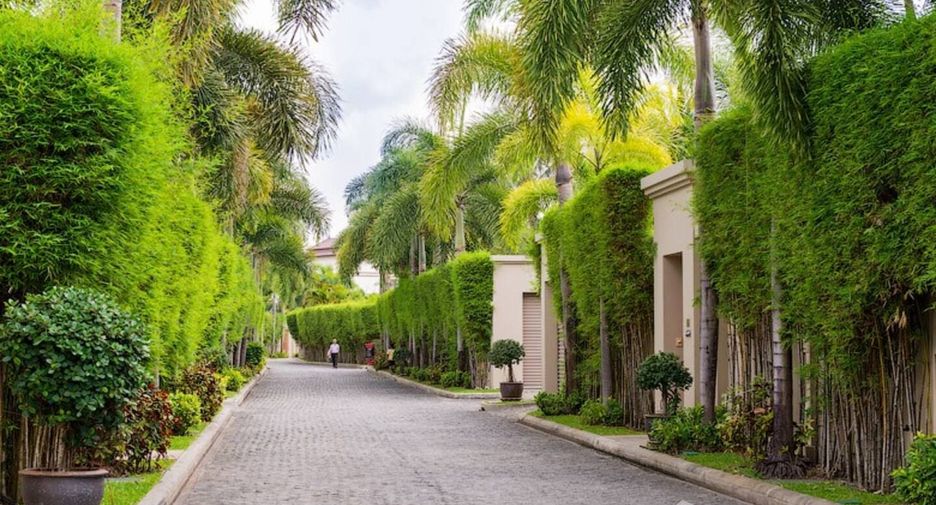 Villa zum Kauf und zur Miete mit 3 Zimmer in Thalang, Phuket