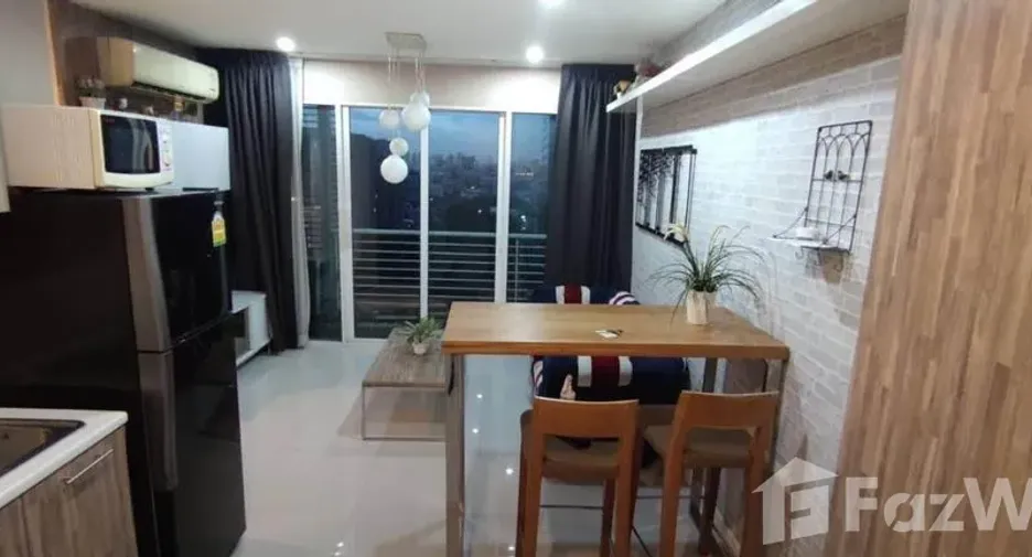 Condo en venta de 2 habitaciones en Ratchathewi, Bangkok