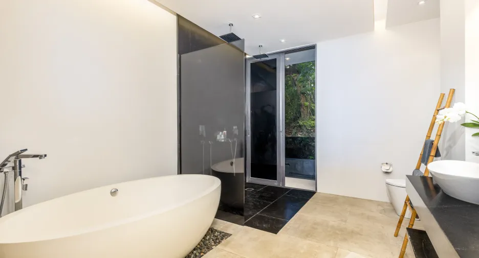 For sale 3 bedrooms apartment in Thalang, Phuket