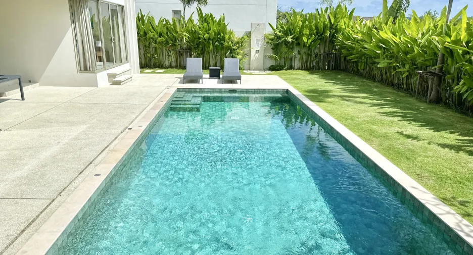 For rent and for sale 4 bedrooms villa in Thalang, Phuket