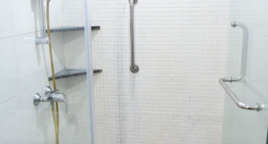 For sale studio condo in Din Daeng, Bangkok