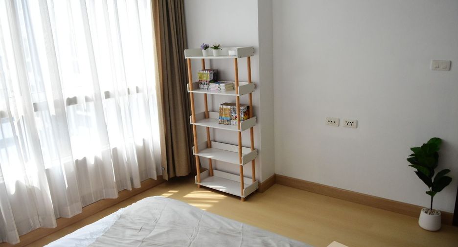 For sale studio condo in Din Daeng, Bangkok