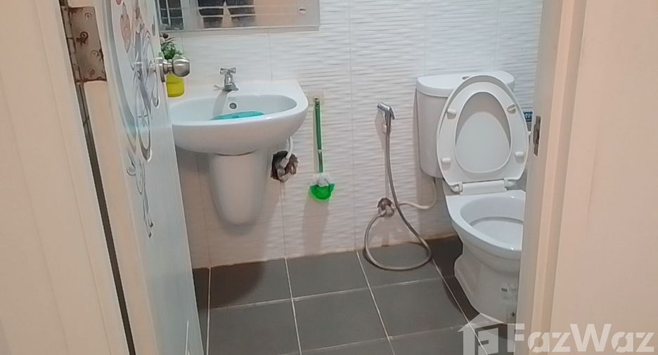 For sale 3 bedrooms townhouse in Phra Samut Chedi, Samut Prakan