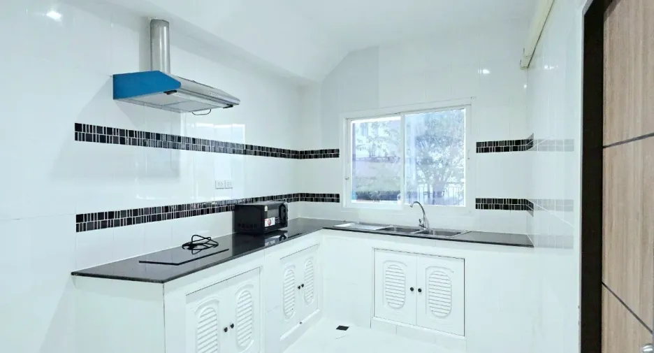 For sale 2 bedrooms townhouse in Mueang Phuket, Phuket