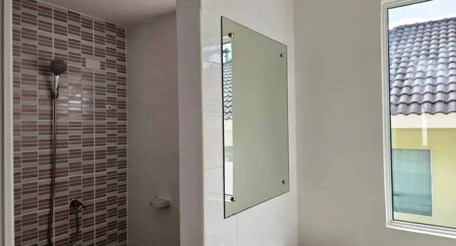 For sale 2 bedrooms townhouse in Mueang Phuket, Phuket