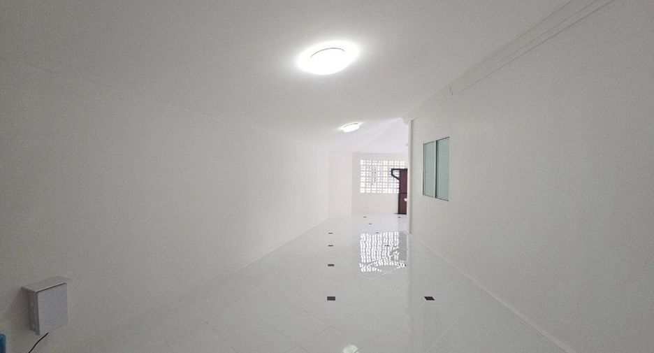 Reihenhaus zum Kauf mit 2 Zimmer in Mueang Phuket, Phuket