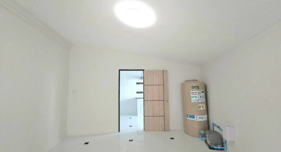 For sale 2 bedrooms townhouse in Mueang Phuket, Phuket