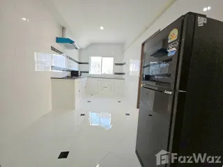 For sale 2 bedrooms townhouse in Mueang Phuket, Phuket