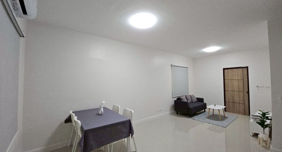 For sale 2 bedrooms townhouse in Mueang Phuket, Phuket