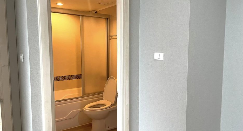ขาย และ ให้เช่า 2 ห้องนอน คอนโด ใน ยานนาวา, กรุงเทพฯ