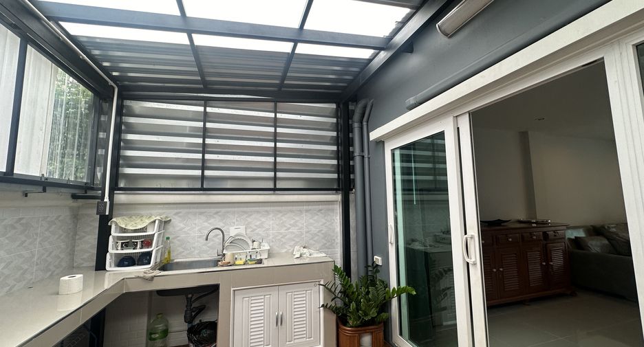 For rent 3 bedrooms house in Mueang Phuket, Phuket