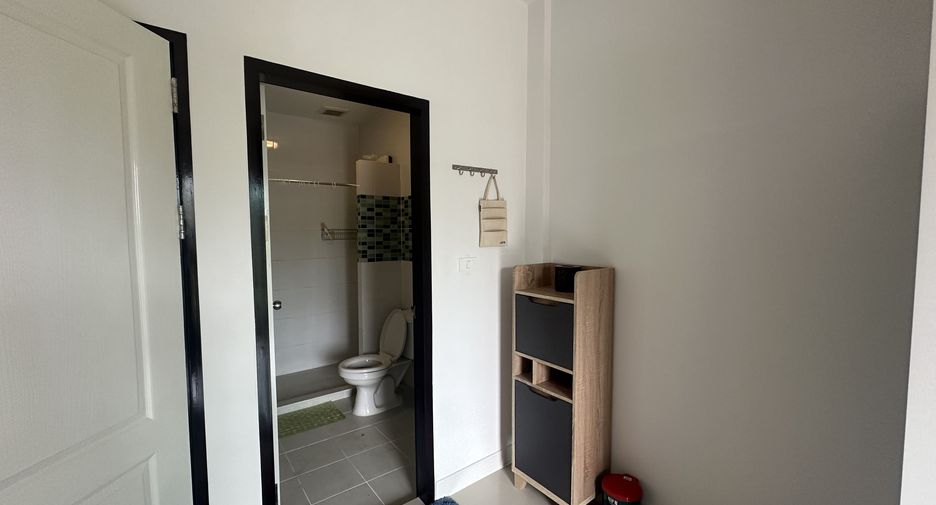 For rent 3 bedrooms house in Mueang Phuket, Phuket