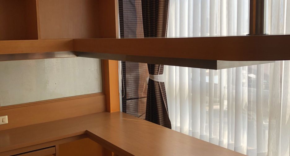 For sale 2 bedrooms condo in Bang Kho Laem, Bangkok