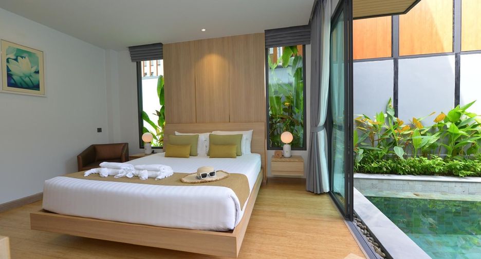 For rent 3 bedrooms villa in Mueang Phuket, Phuket