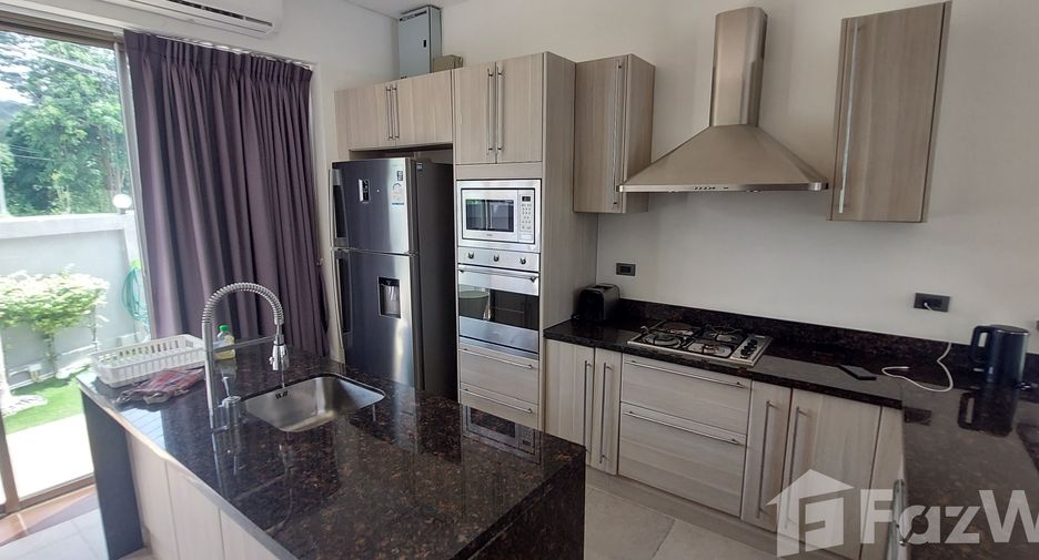 For sale and for rent 15 bedrooms townhouse in Thalang, Phuket