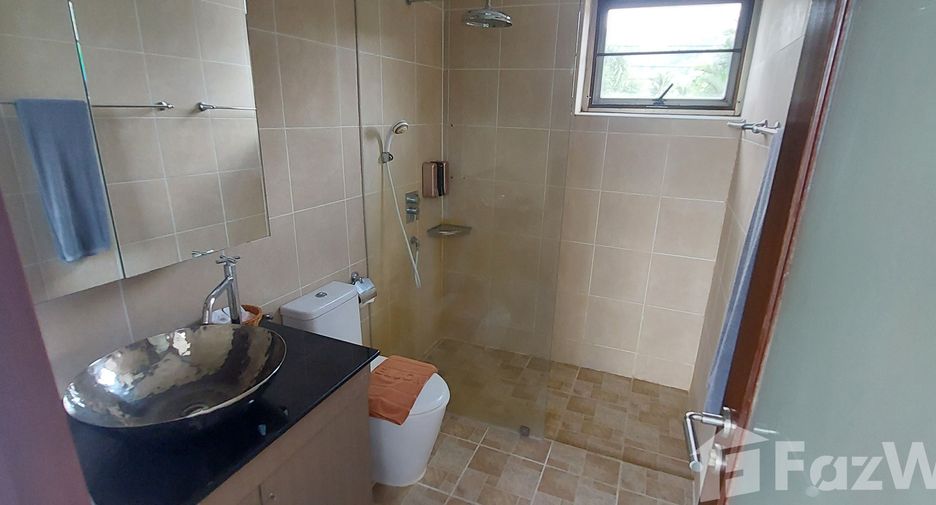 For sale and for rent 15 bedrooms townhouse in Thalang, Phuket