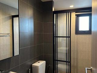 Condo en venta y en alquiler de 2 habitaciones en Bang Kapi, Bangkok