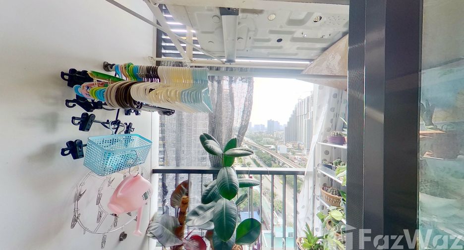 For sale studio condo in Thon Buri, Bangkok