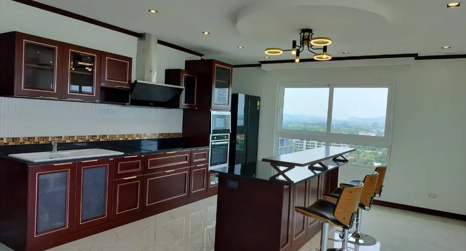 À vendre 2 chambres condo à Sattahip, Chonburi