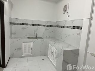 For sale 4 ベッドルーム townhouse in Thalang, Phuket
