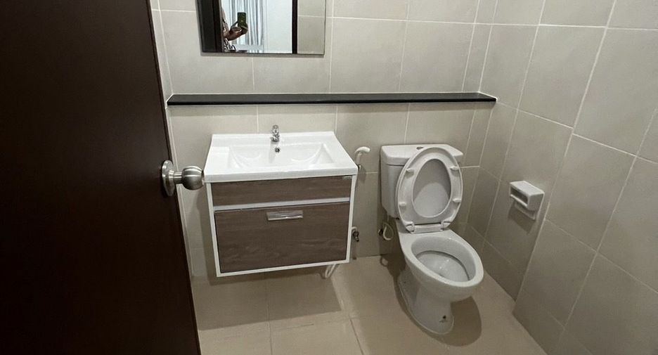Reihenhaus zum Kauf mit 4 Zimmer in Thalang, Phuket